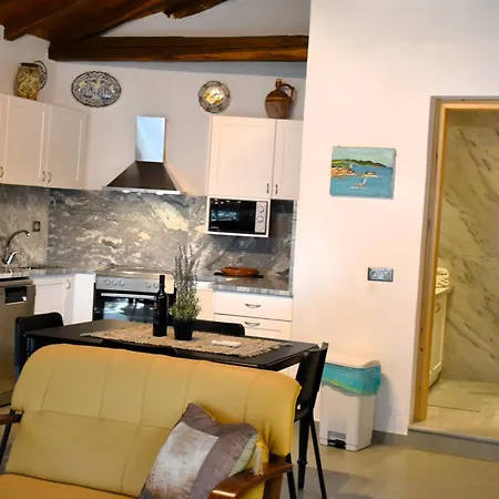 Villa Porto Castello