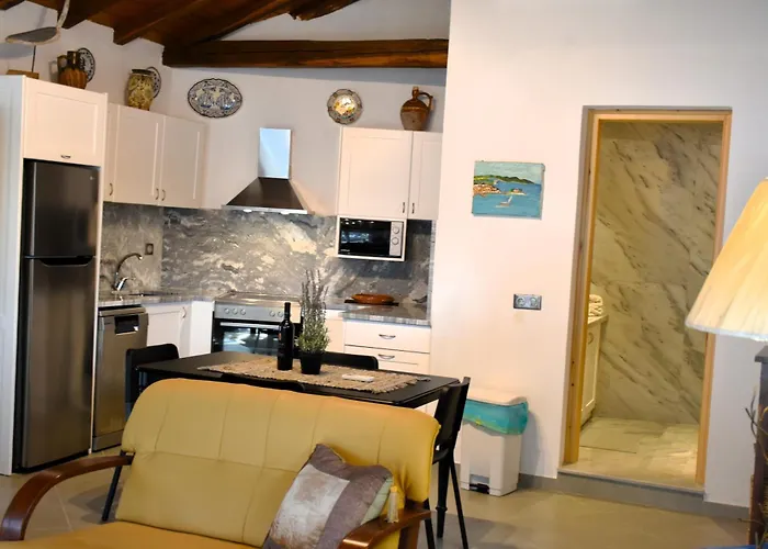 Villa Porto Castello