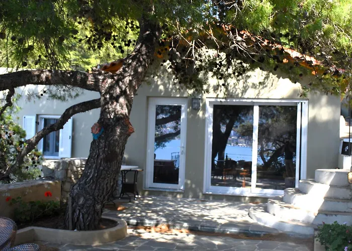 Porto Castello Villa *