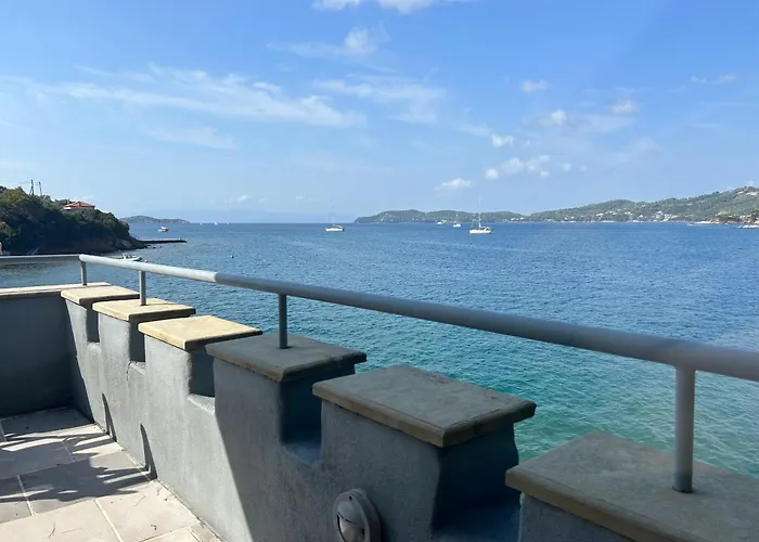 Porto Castello Villa